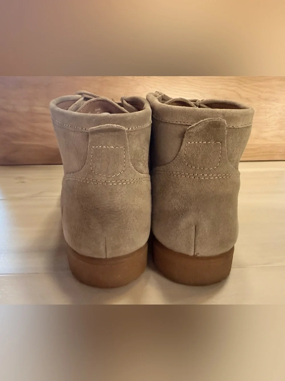 Hush Puppies pairs classic